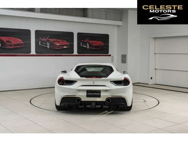 FERRARI 488 GTB 2016 — photo 3 sur 8