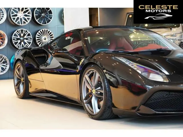 FERRARI 488 GTB 2016 — photo 3 sur 8