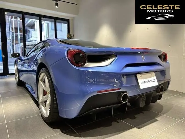 FERRARI 488 GTB 2018 — photo 7 sur 8