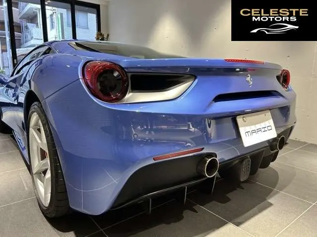 FERRARI 488 GTB 2018 — photo 8 sur 8