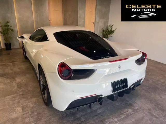 FERRARI 488 GTB 2017 — photo 5 sur 8