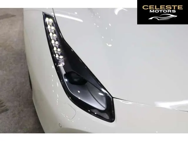 FERRARI 488 GTB 2017 — photo 3 sur 8