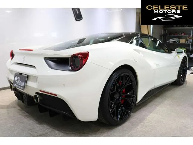 FERRARI 488 GTB 2017 — photo 7 sur 8