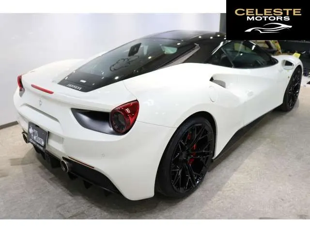 FERRARI 488 GTB 2017 — photo 8 sur 8