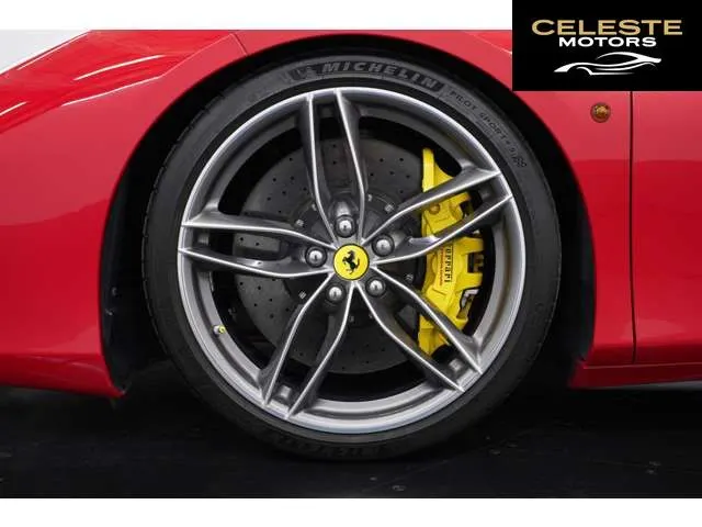 FERRARI 488 GTB 2018 — photo 2 sur 8