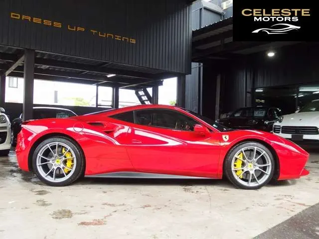 FERRARI 488 GTB 2016 — photo 5 sur 8