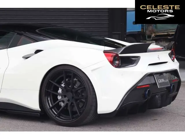 FERRARI 488 GTB 2016 — photo 6 sur 8