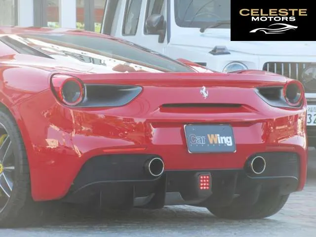 FERRARI 488 GTB 2017 — photo 8 sur 8