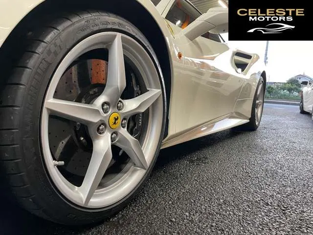 FERRARI 488 GTB 2016 — photo 3 sur 8