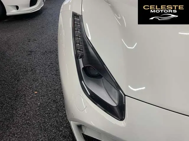 FERRARI 488 GTB 2016 — photo 4 sur 8