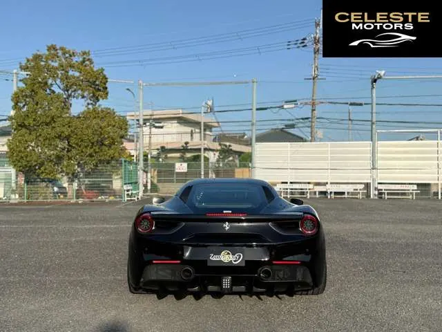 FERRARI 488 GTB 2016 — photo 2 sur 8