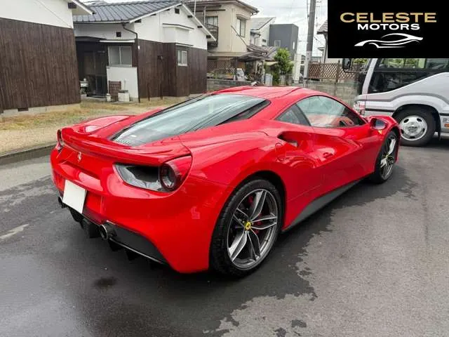 FERRARI 488 GTB 2017 — photo 7 sur 8