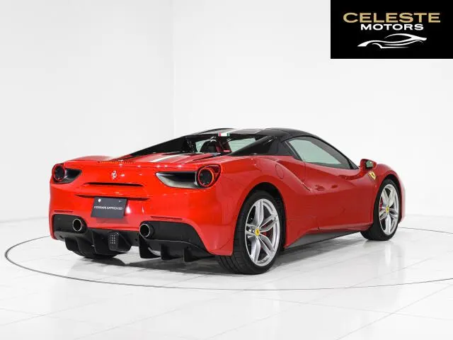 FERRARI 488 Spider 2019 — photo 7 sur 8