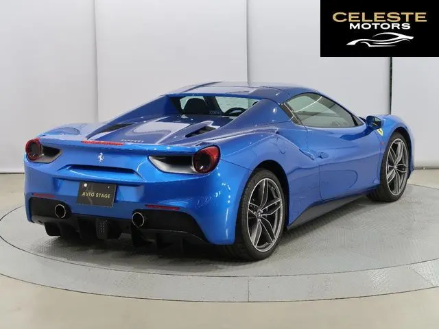 FERRARI 488 Spider 2017 — photo 8 sur 8