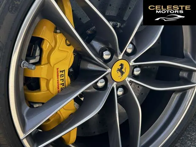 FERRARI 488 Spider 2019 — photo 3 sur 8