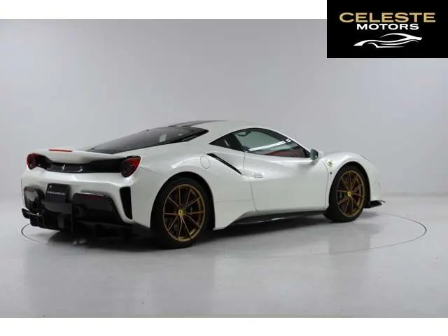 FERRARI 488 Pista 2019 — photo 2 sur 8