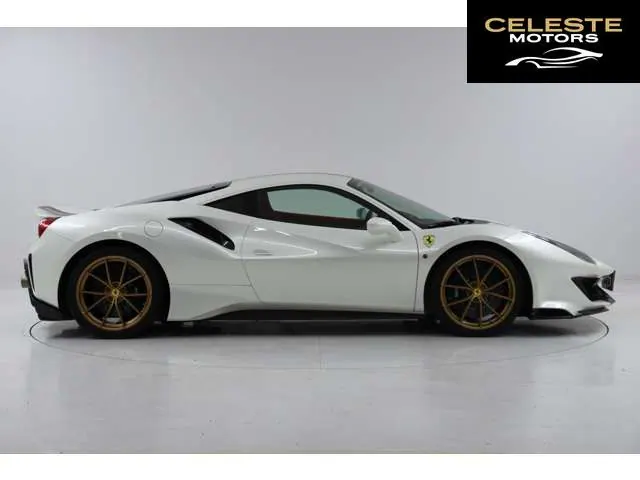 FERRARI 488 Pista 2019 — photo 3 sur 8