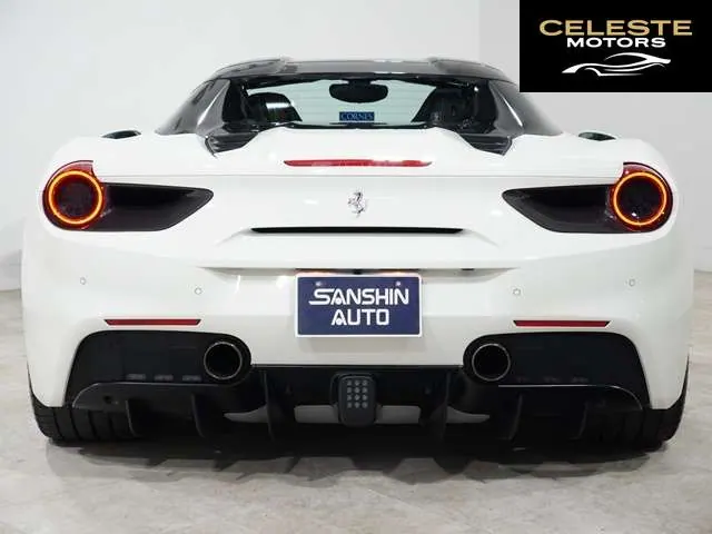 FERRARI 488 Spider 2017 — photo 5 sur 8