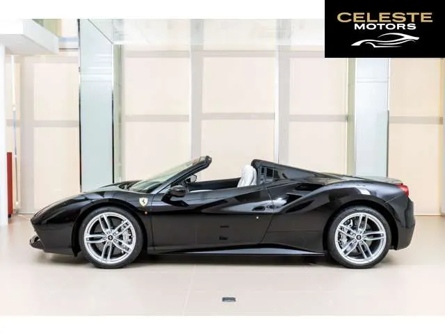 FERRARI 488 Spider 2016 — photo 8 sur 8