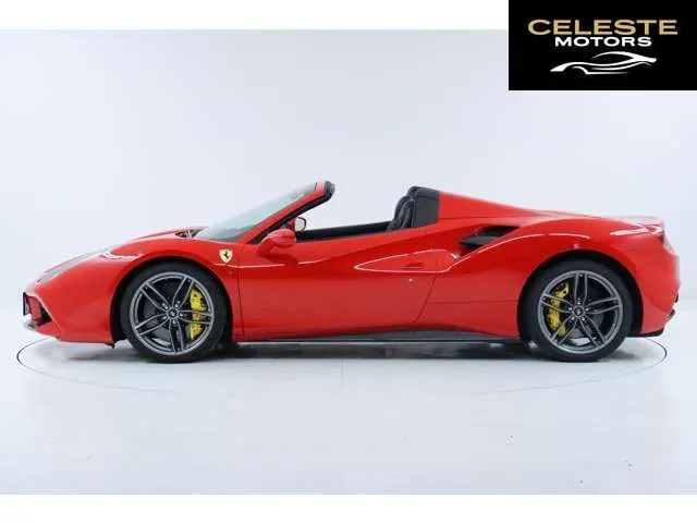 FERRARI 488 Spider 2017 — photo 2 sur 8