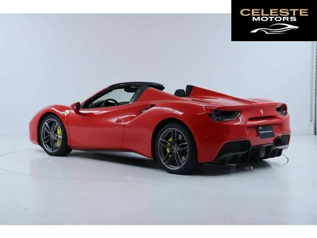 FERRARI 488 Spider 2017 — photo 3 sur 8