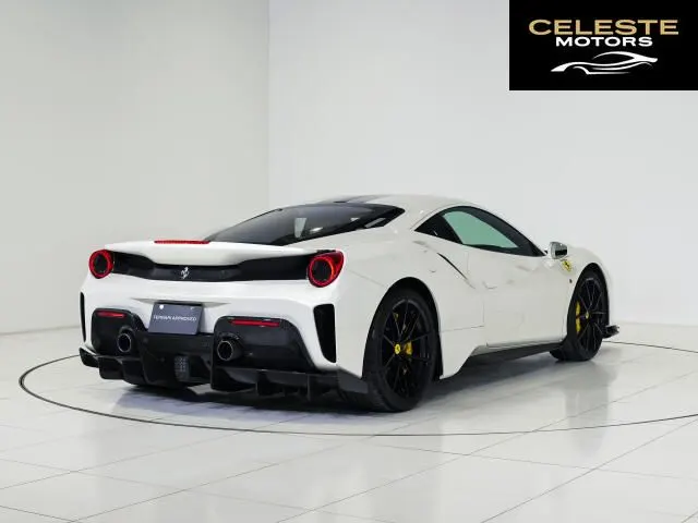 FERRARI 488 Pista 2019 — photo 4 sur 8