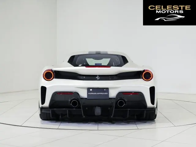 FERRARI 488 Pista 2019 — photo 5 sur 8