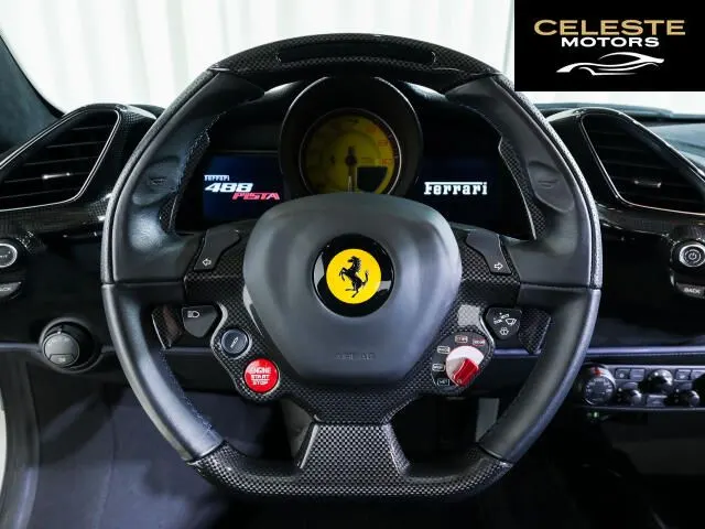 FERRARI 488 Pista 2019 — photo 6 sur 8