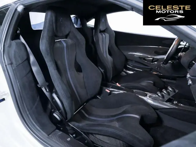 FERRARI 488 Pista 2019 — photo 7 sur 8