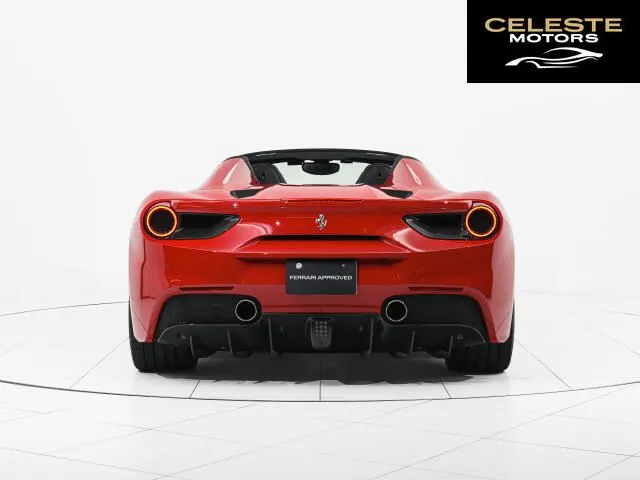 FERRARI 488 Spider 2019 — photo 2 sur 8