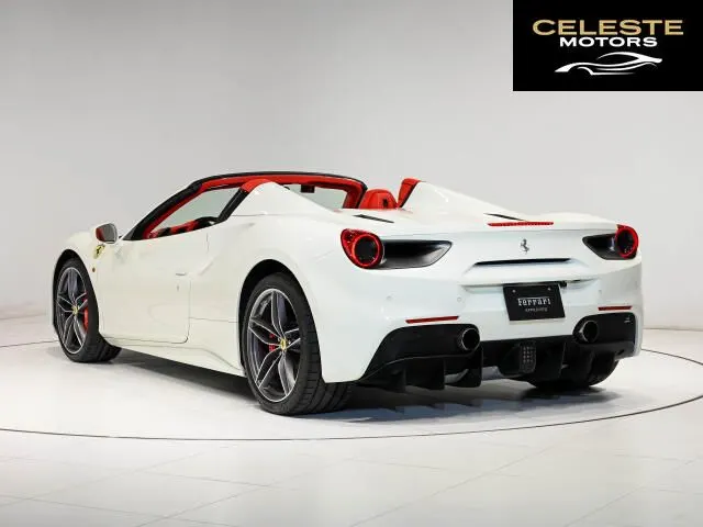 FERRARI 488 Spider 2019 — photo 3 sur 8