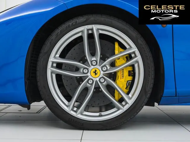 FERRARI 488 Spider 2016 — photo 5 sur 8