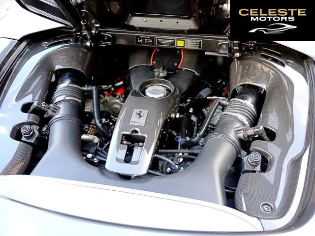 FERRARI 488 Pista Spider 2020 — photo 5 sur 8