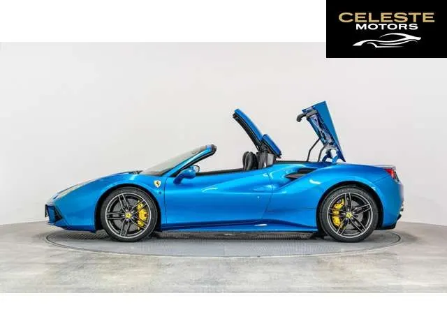 FERRARI 488 Spider 2017 — photo 6 sur 8