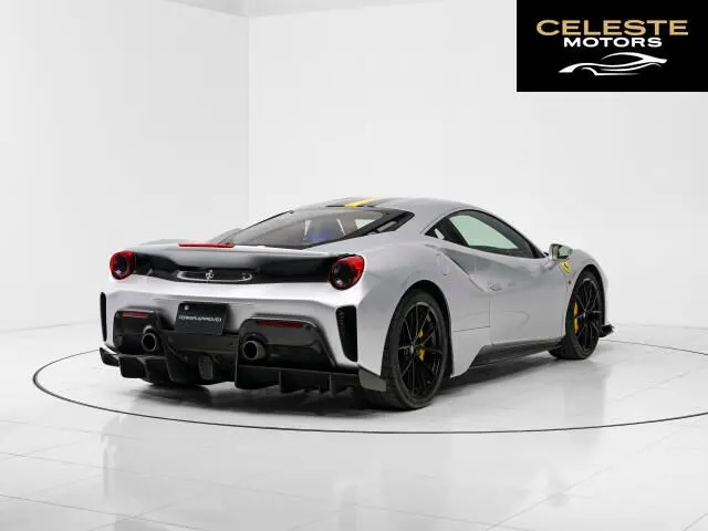 FERRARI 488 Pista 2019 — photo 5 sur 8