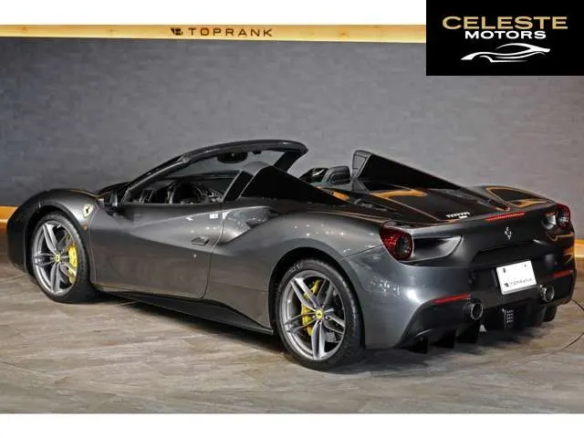 FERRARI 488 Spider 2018 — photo 4 sur 8
