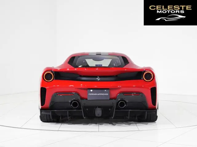 FERRARI 488 Pista 2019 — photo 5 sur 8