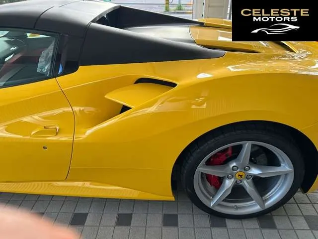 FERRARI 488 Spider 2017 — photo 7 sur 8
