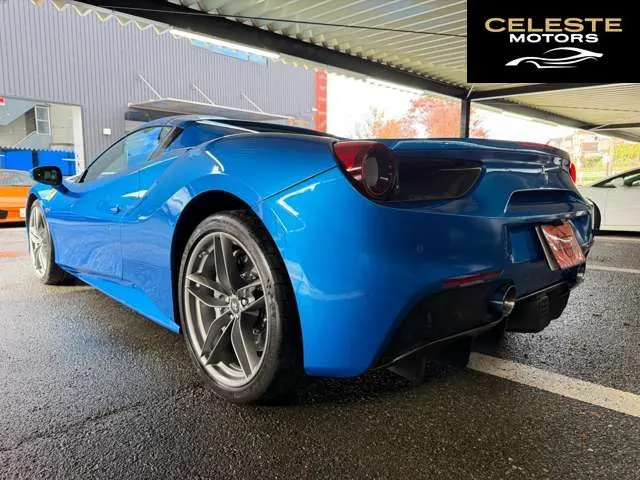 FERRARI 488 Spider 2017 — photo 2 sur 8