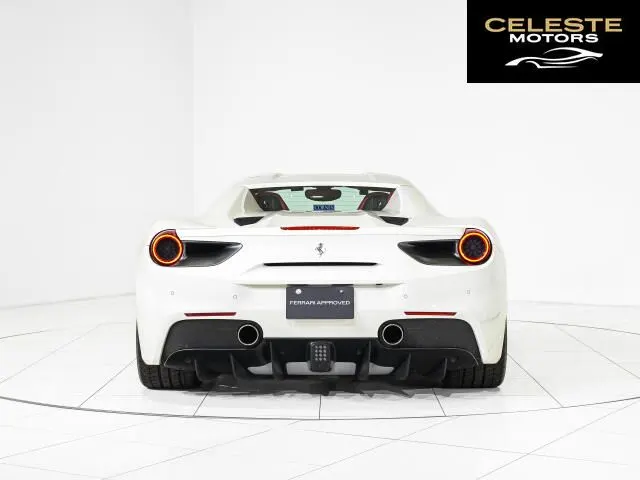 FERRARI 488 Spider 2016 — photo 8 sur 8
