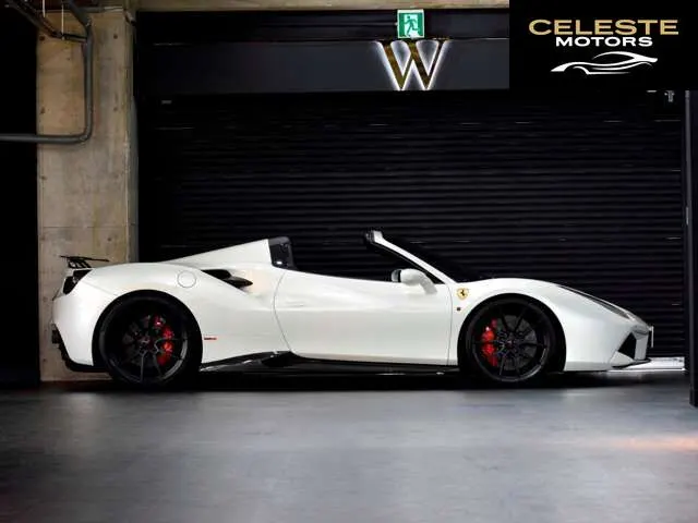 FERRARI 488 Spider 2016 — photo 3 sur 8