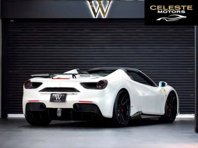 FERRARI 488 Spider 2016 — photo 4 sur 8