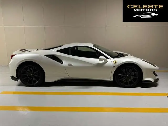 FERRARI 488 Pista 2019 — photo 2 sur 8