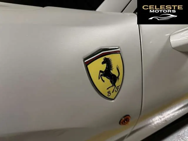 FERRARI 488 Pista 2019 — photo 8 sur 8