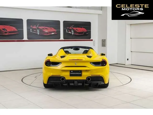 FERRARI 488 Spider 2016 — photo 3 sur 8