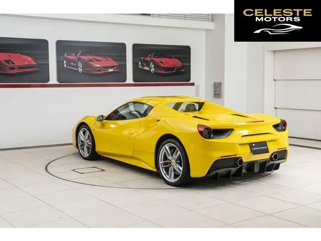 FERRARI 488 Spider 2016 — photo 8 sur 8
