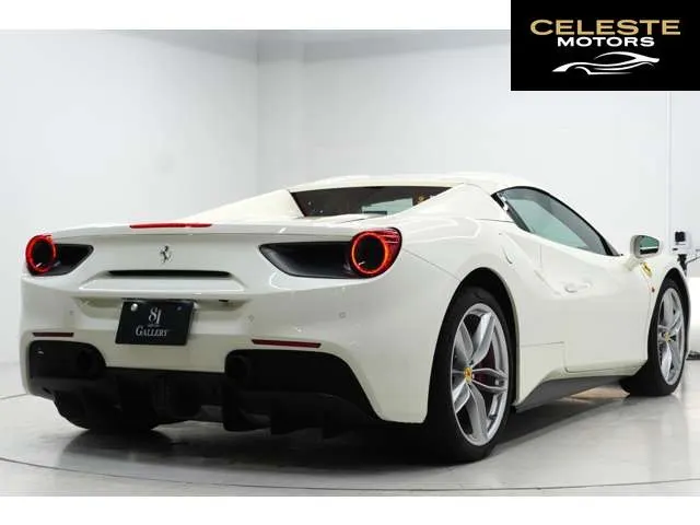 FERRARI 488 Spider 2016 — photo 5 sur 8