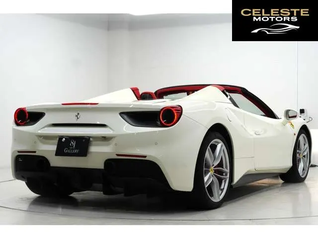 FERRARI 488 Spider 2016 — photo 6 sur 8