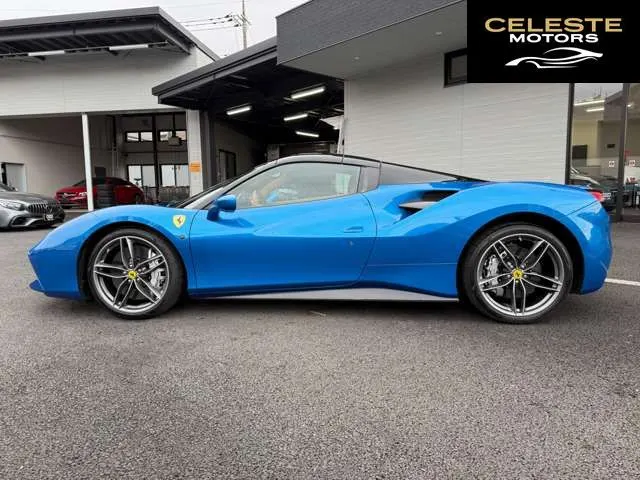 FERRARI 488 Spider 2016 — photo 4 sur 8