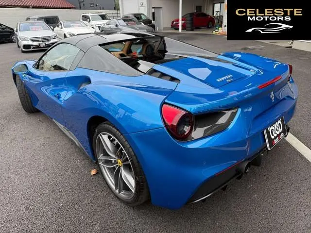 FERRARI 488 Spider 2016 — photo 5 sur 8